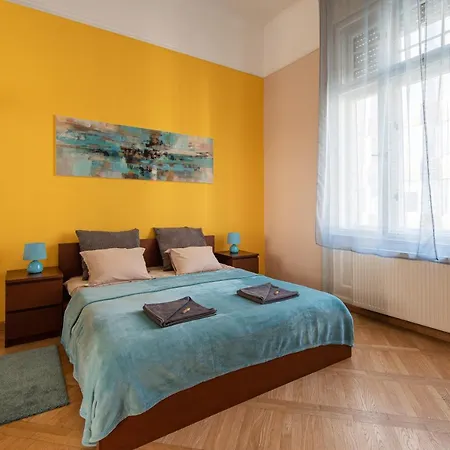 Patrik's Center Apartman